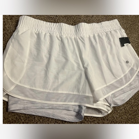 AVÍA womens shorts XL - Picture 2 of 6